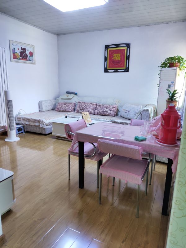 居家自住好房出售！3室1厅1卫78.8万元97.6m2