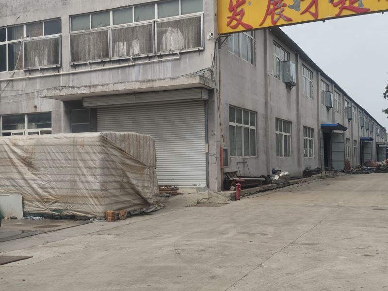 普通装修5室0厅0卫3300m21000元/月