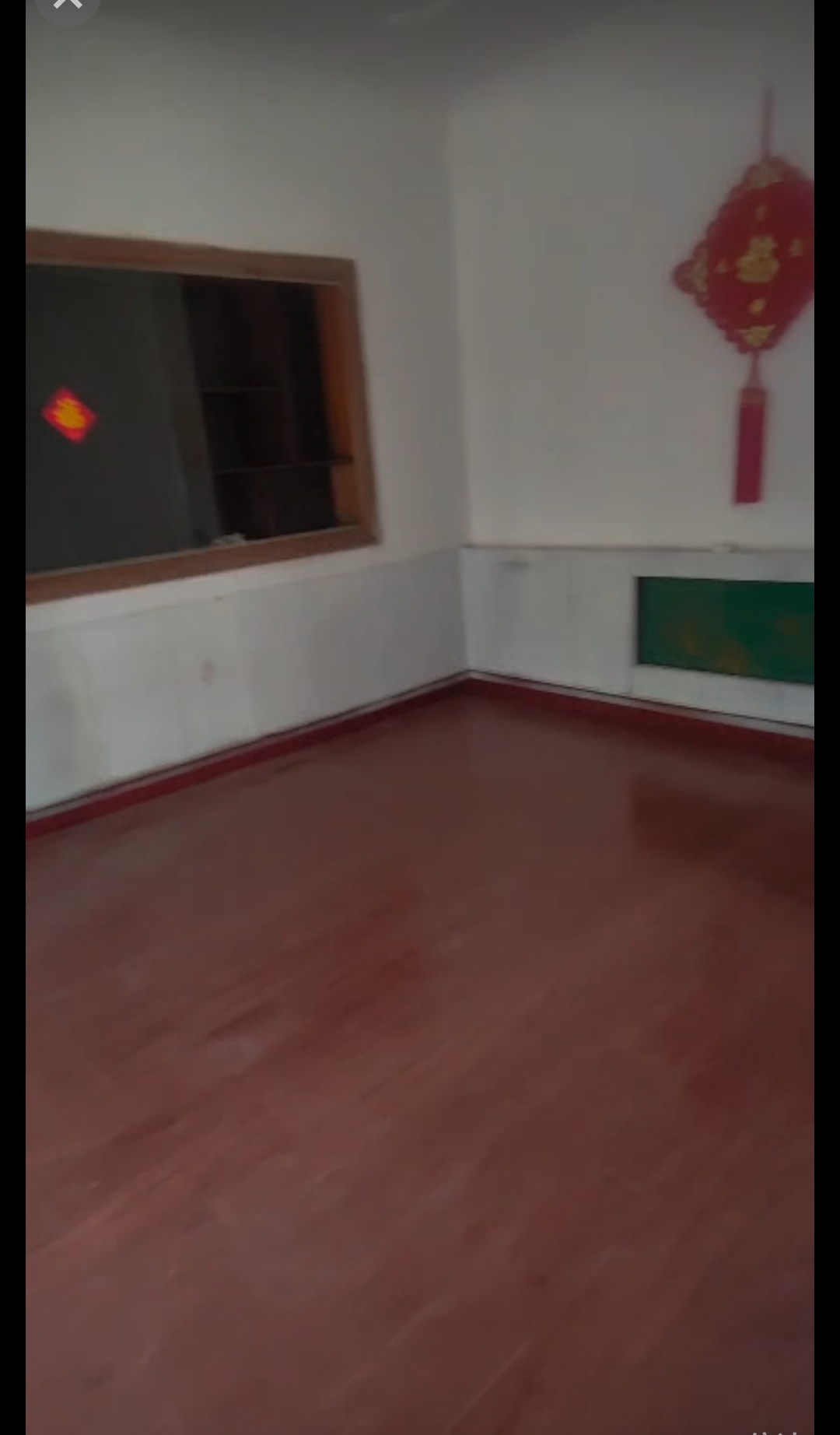 塔寺街，独院出租普通装修3室1厅1卫130m2900元/月