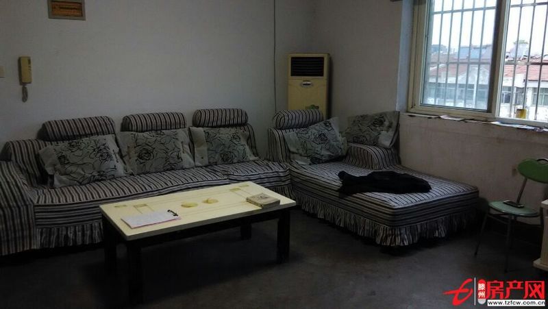 远航水泵厂宿舍家具齐全、拎包即