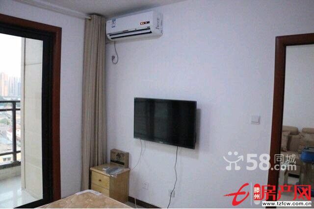 嘉鸿一品，妇保院斜对面，精装修，全套新家具家电，拎包即住