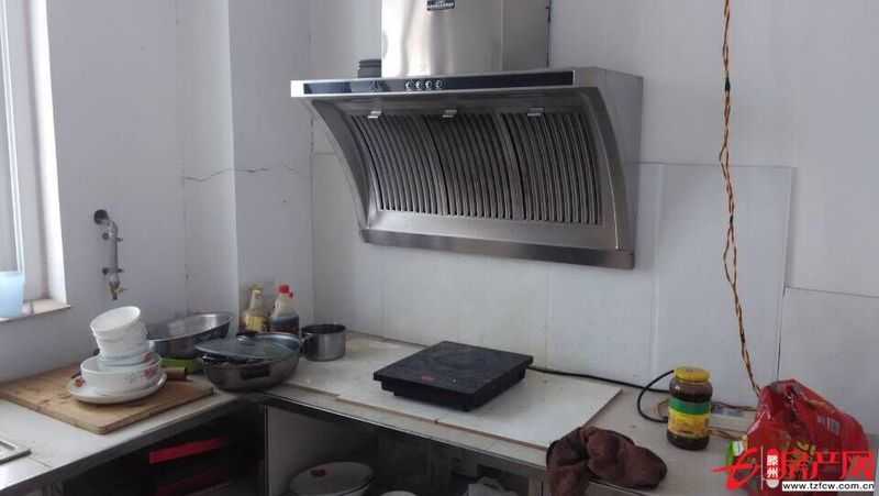 阳光丽景小区，龙泉广场东，全套家具，拎包即住