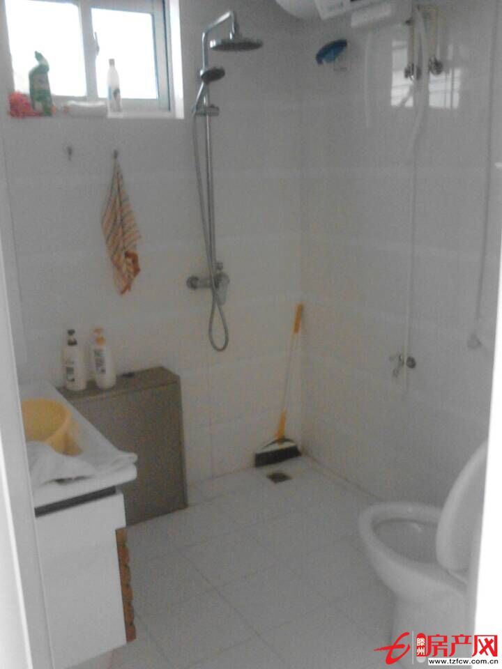 阳光丽景精品房，居住首选，精装出租，疯狂抢租中！