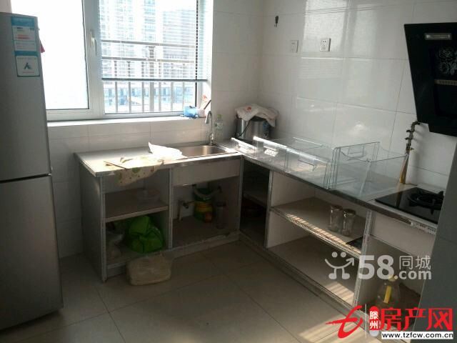 翠湖天地，一室一厅，装修，供暖，很漂亮大气的房子