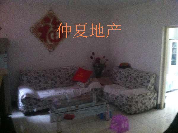 贵和花园三室一厅低楼层房龄新干净温馨绝佳户型婚房养老求学绝佳