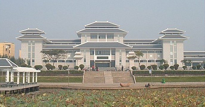 老墨子中学宿舍（龙泉文化广?。?>

                    <s class=