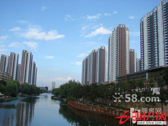 学霸房，中央城一百平米经典两室两厅户型，黄金楼层，精装修