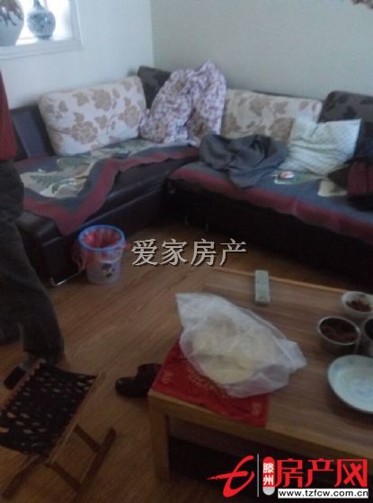 馍馍庄北区，精装修，暖气齐全，可贷款