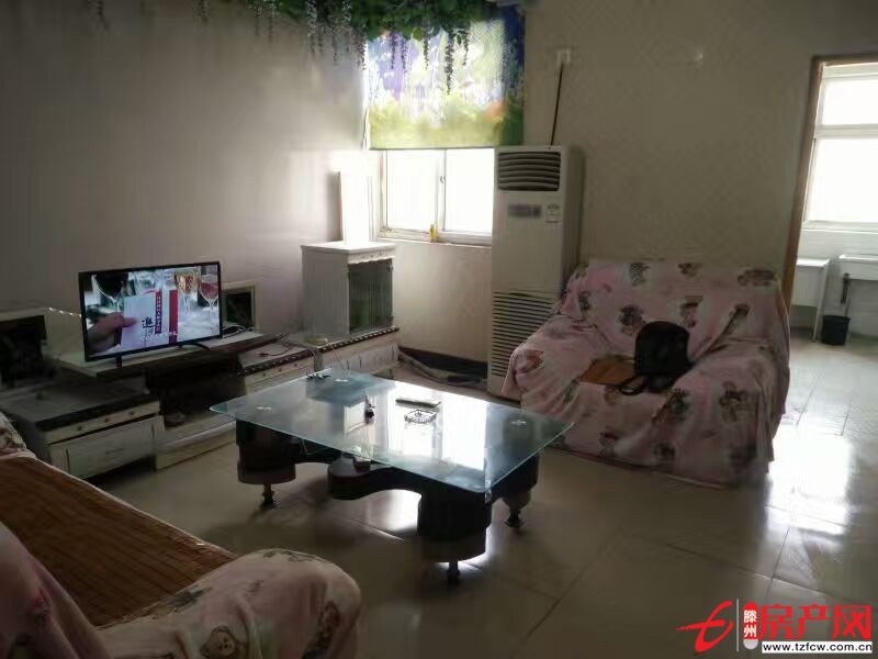 幸福小区北区吉房出租三室一厅，拎包入住