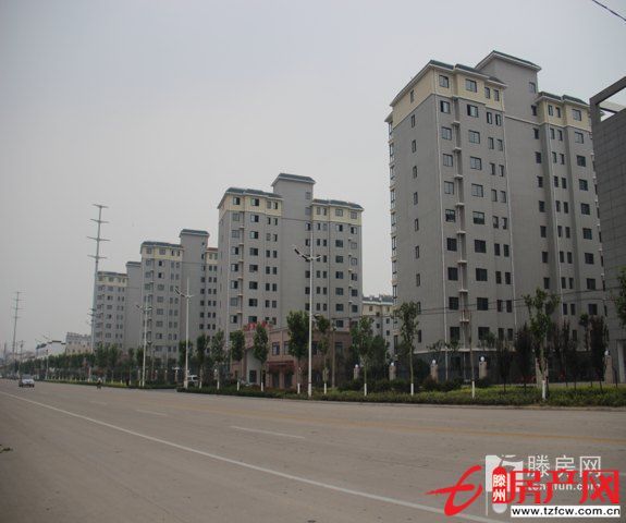 荆河街道清河尚城小区，基本家具电器都有，拎包入住