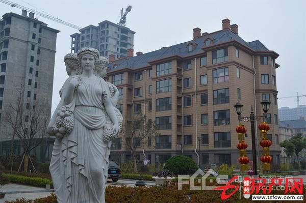 电梯洋房大同天下左岸名郡学区房。
