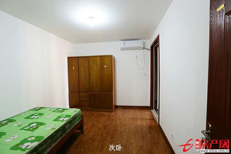 金河湾，新房出租，精装修，拎包即?。?>
                    </a>
                </div>
                <div   id=