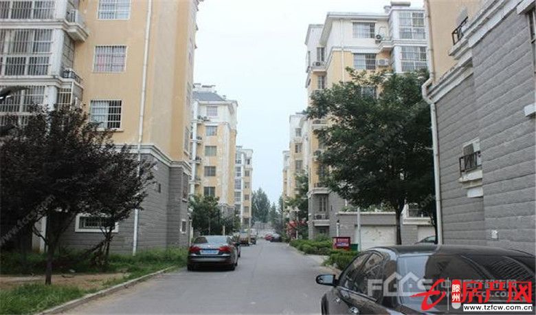 鸿福佳苑多层，公摊小，南北通透，北辛学区房，包含储藏室和车库