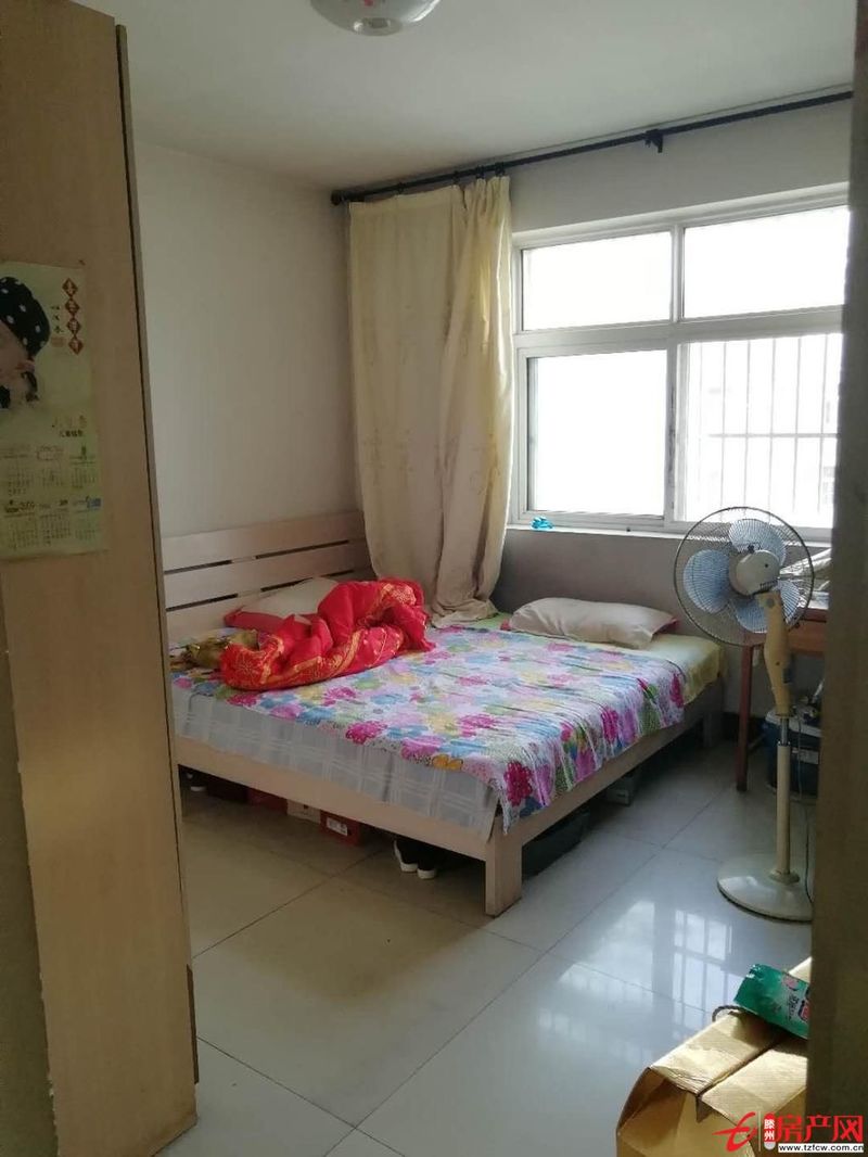 大同花园，3室1厅，北辛学 区，精装，满五，可贷，送储藏室