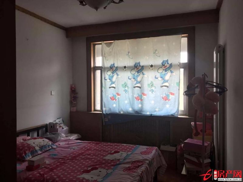 人民医院西，电厂宿舍，3室2厅，满五，可贷，送储藏室