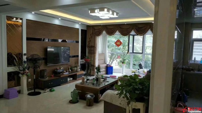 急售涵翠苑多层2楼！精装4室！126万！有证可贷款！送家具！