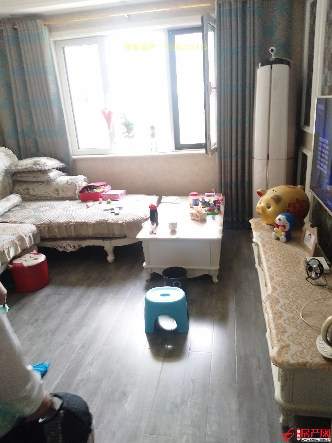 涵翠苑B区，113万豪华装修，3室2厅1卫，3室朝阳