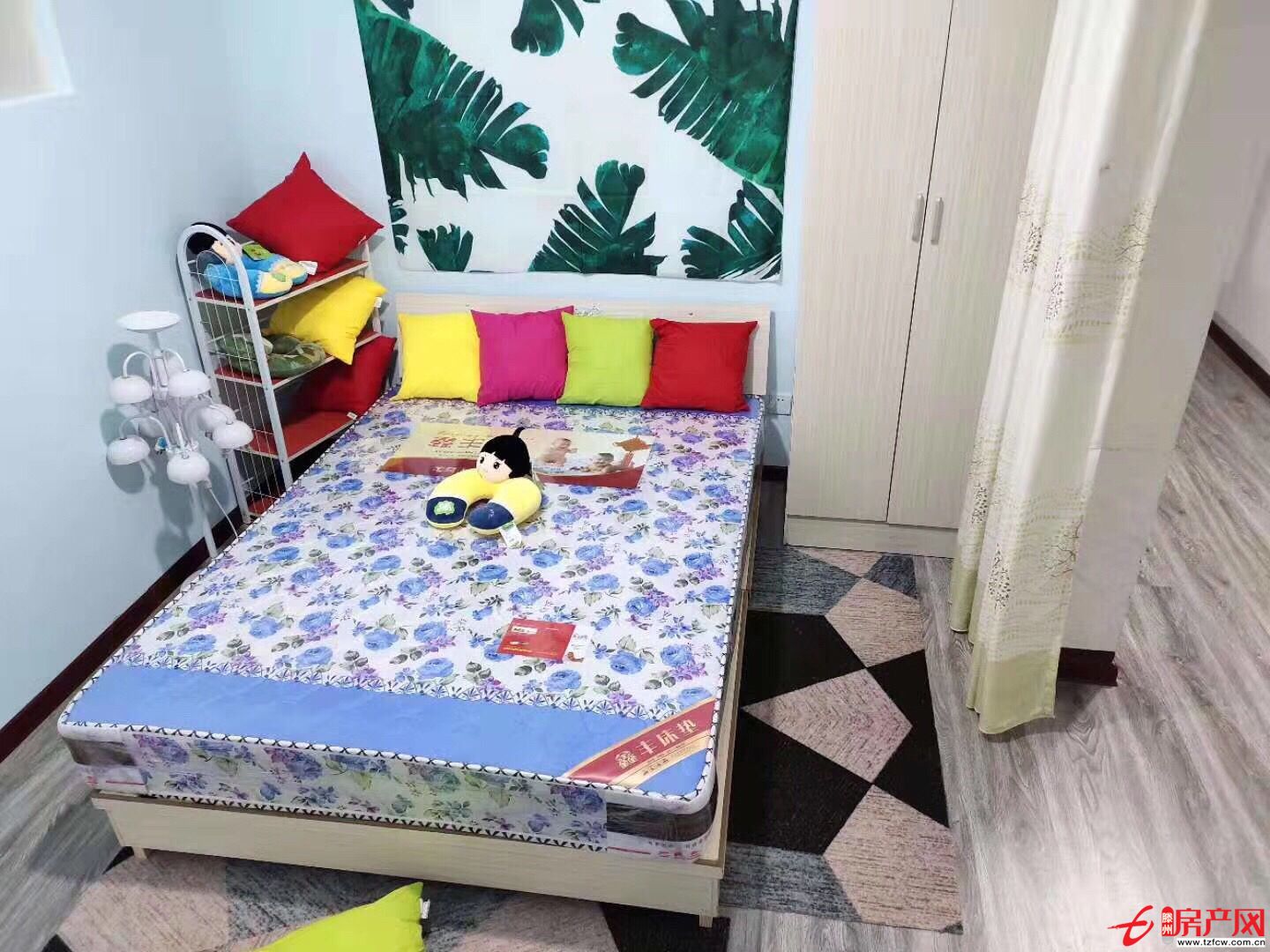 问天东区合租房，配套齐全，交通方便，拎包即住。
