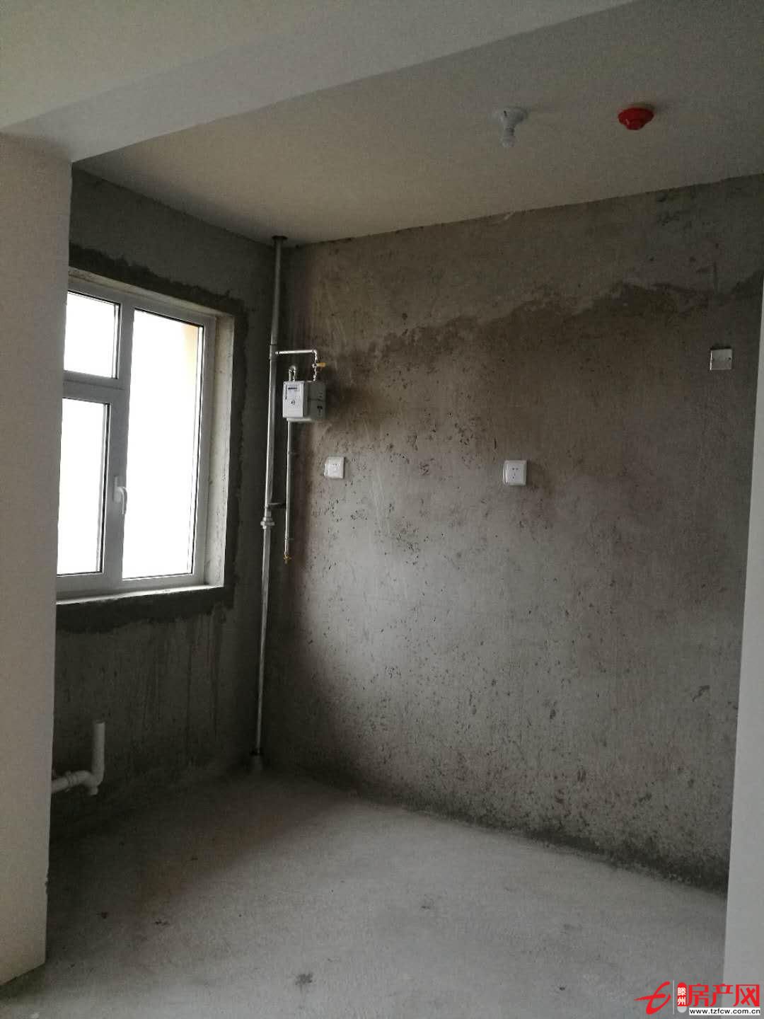 润恒第一城无绑定，南北通透，好楼层下正配合过户