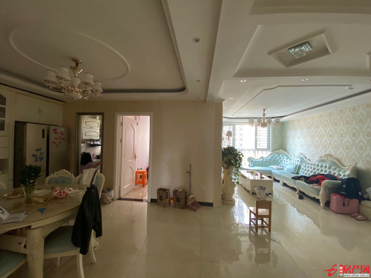 中央公馆前排观景房，精装修，户型好，拎包入住