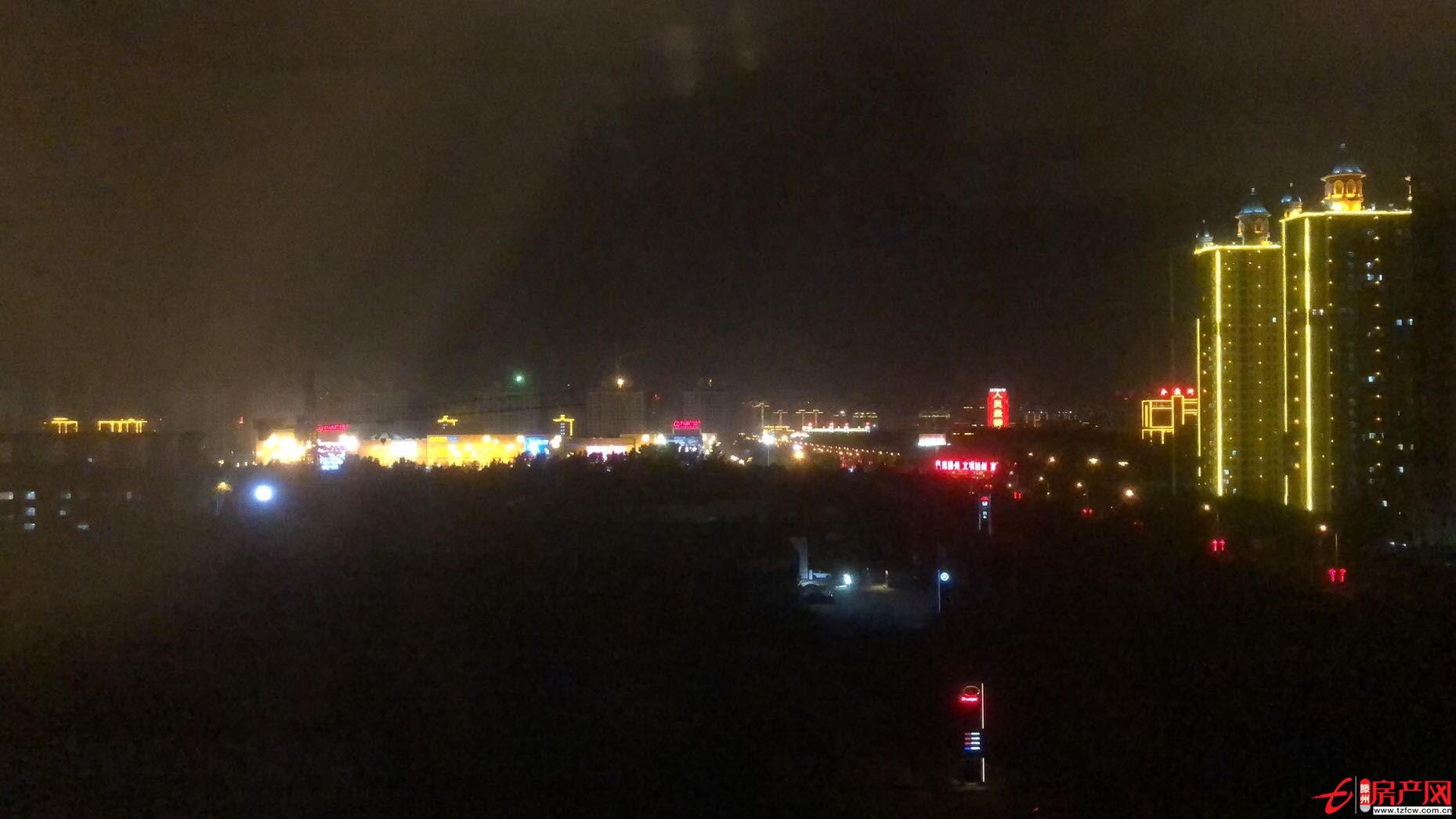 新建小区，环境优雅。