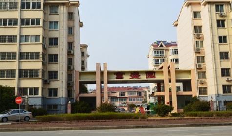 中介勿扰！单位自建，户型别致，紧邻学校，生活方便