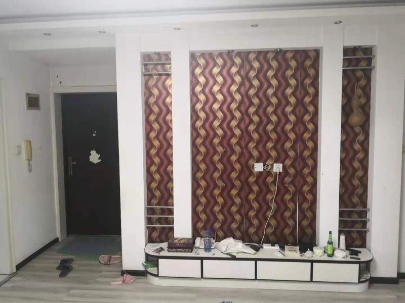 毛坯3室1厅1卫95m2110万元