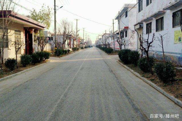 玻璃城精装独立两层带大院，200m2140元/月