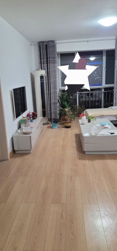 新上！急售好房，3室2厅1卫130m2普通装修，采光好，仅需93.8万元！